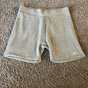 ALO Alolux High-waste Me Time Short